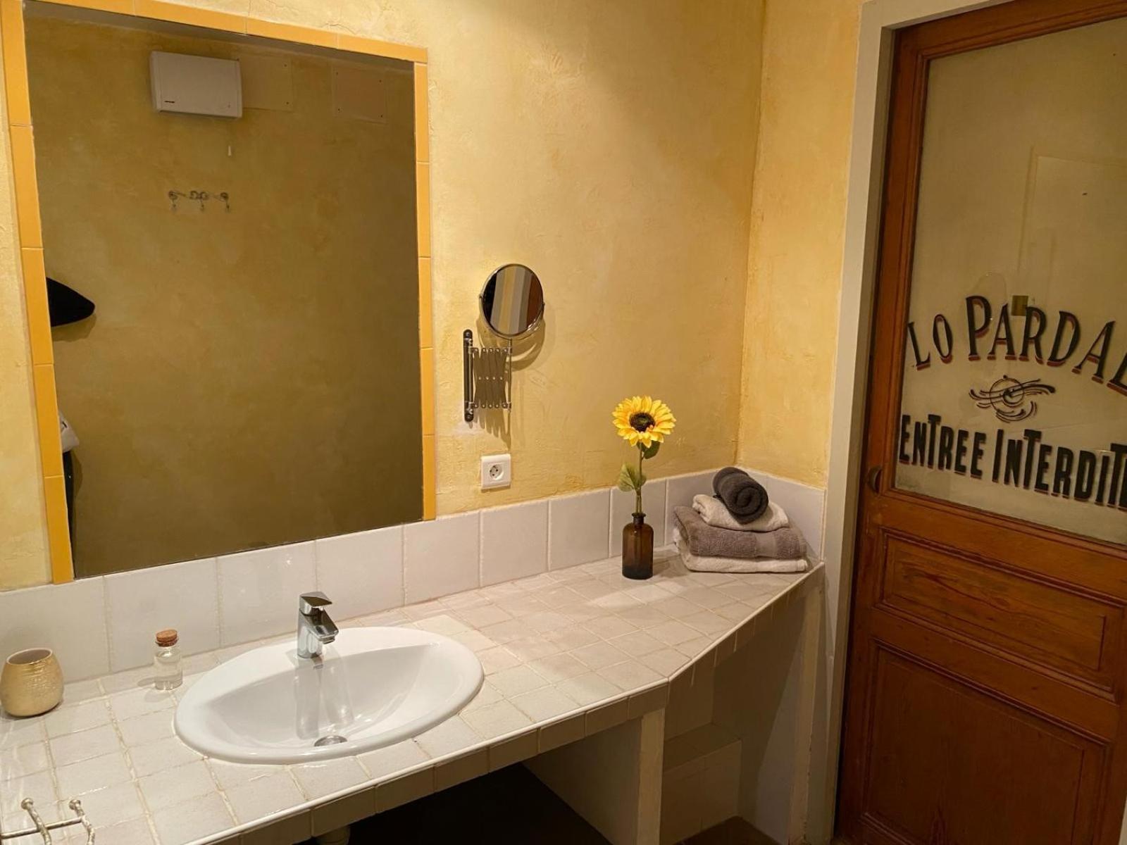 La Vieille Demeure Hotel Торей Екстериор снимка